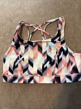 Women’s Plus size Torrid Crisscross Back Sports Bra - Pink Multi